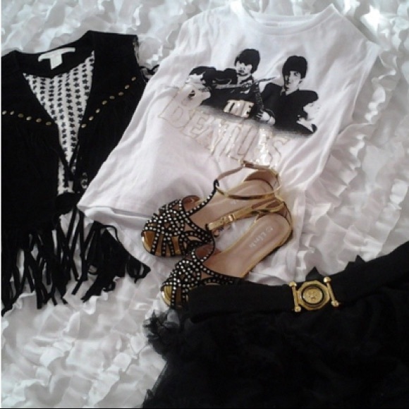 Forever 21 Girl Other - Forever 21 Girl Black Studded fringe suede vest